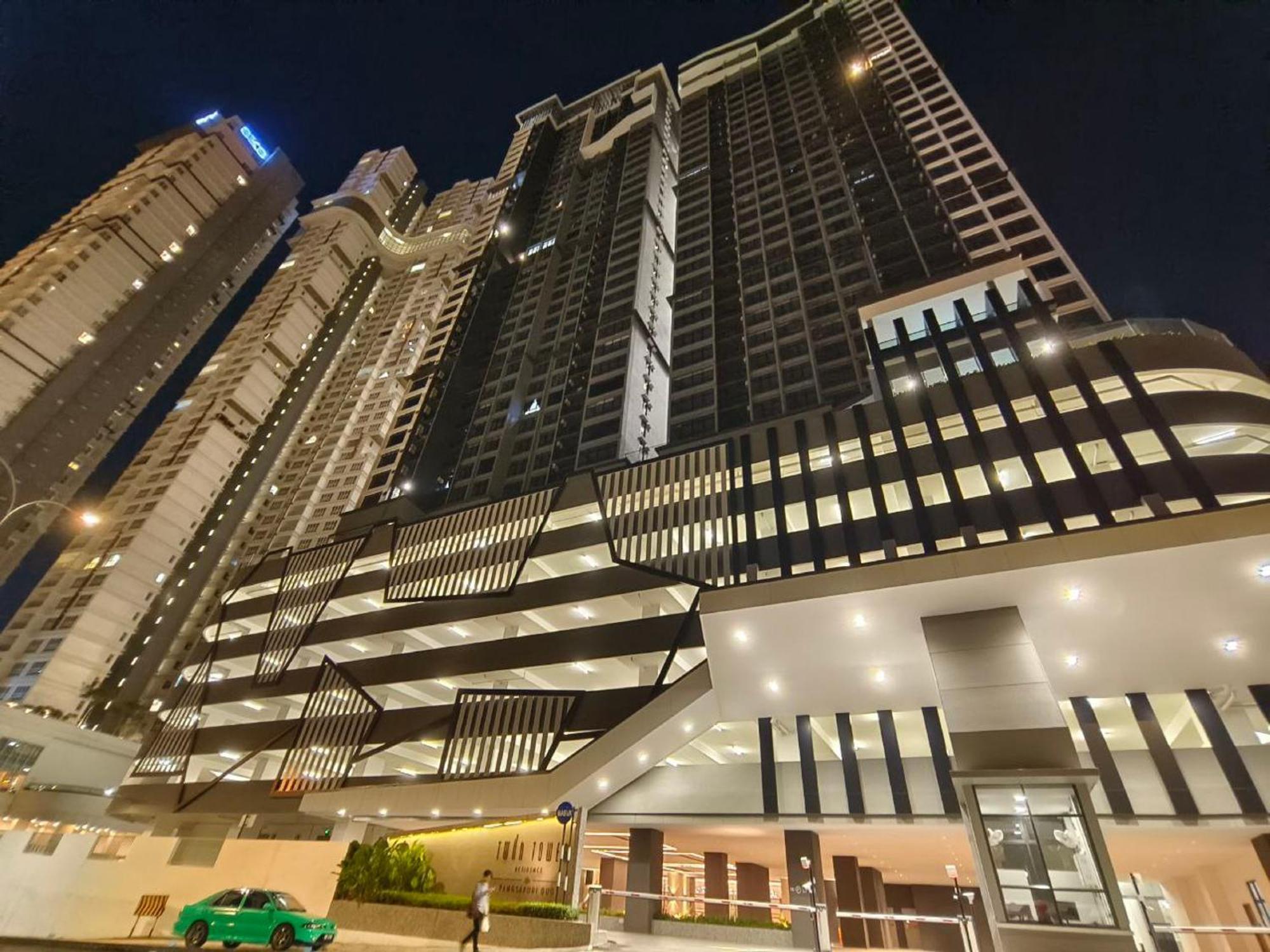 Apartment Twin Tower By Glex